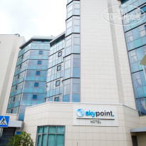 Sky Point Hotel 