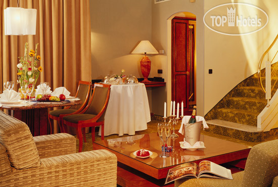 Новые добавленные фото туристов в Sheraton Palace 5*