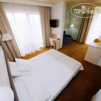 Санмаринн Курортный отель (Sunmarinn Resort Hotel) 