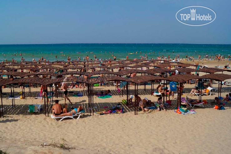 Пляж в Фея-3 SUNCLUB Resort 