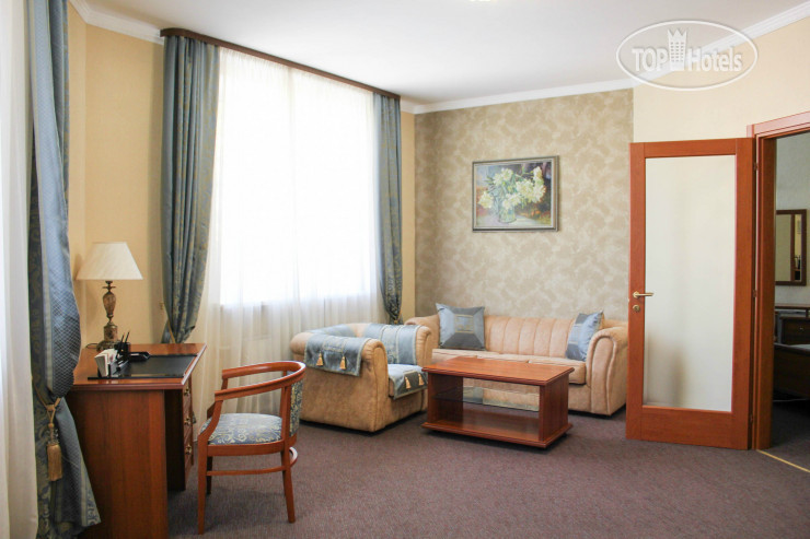 Новые добавленные фото туристов в Империя 3*
