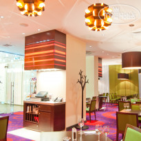 Cosmos Kazan Hotel Restaurant RBG Bar & Grill
