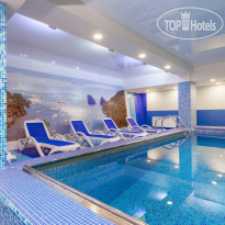 Бассейн в Crowne Plaza Krasnodar-Centre 4*