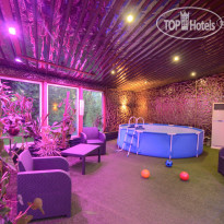 бассейн в VE art Resort 4*