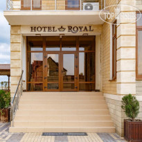 Royal Hotel 