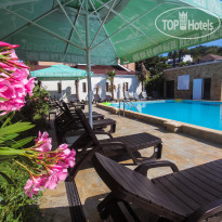 Открытый бассейн в Aura Hotel (Аура) 4*