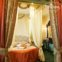 Marco Polo Saint-Petersburg King Bed Luxury Suite "Marco P