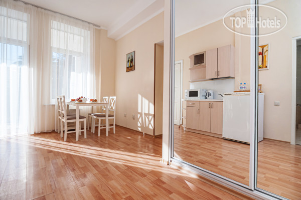 Бристоль 3* - Фото отеля