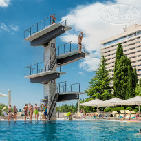 Green Park Yalta-Intourist 4* Открытый бассейн - Фото отеля