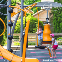 Green Park Yalta-Intourist 4* Детская площадка - Фото отеля