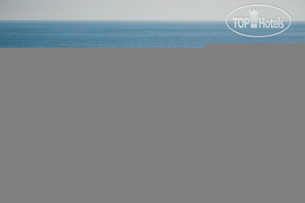 Green Park Yalta-Intourist 4* Открытый бассейн - Фото отеля