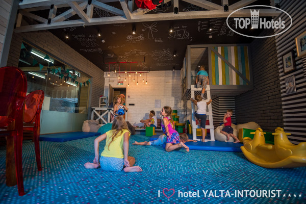 Green Park Yalta-Intourist 4* Детский клуб - Фото отеля