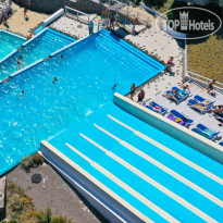 Каскадный бассейн в Hotel Aquapark 
