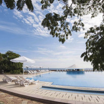 БАССЕЙН С ПОДГРЕВОМ в Riviera Sunrise Resort & SPA 5*