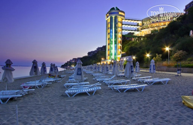 Новые добавленные фото туристов в Парадайз Бич 4*