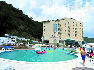 Royal Bay
