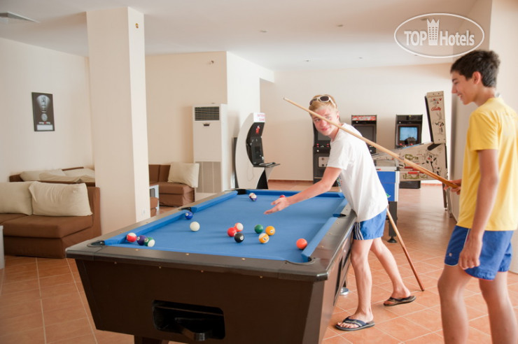 Новые добавленные фото туристов в Karlovo 3*