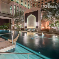 Бассейн в Radisson Collection Muscat, Hormuz Grand 5*