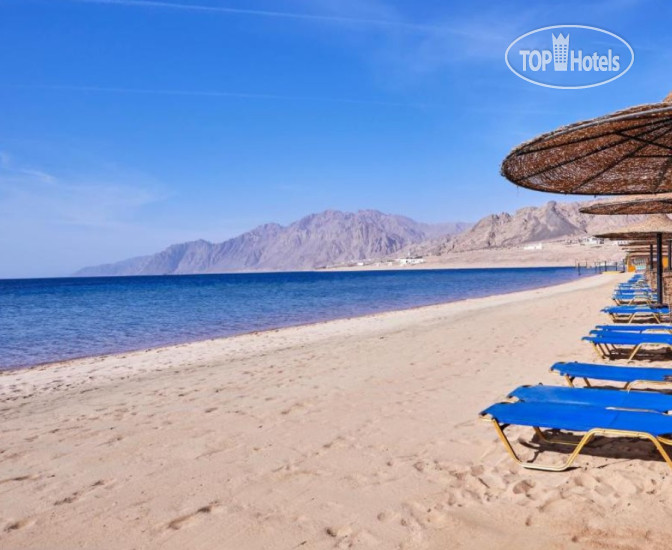 Пляж в Jaz Dahabeya 4*