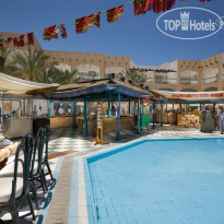 Бассейн  в Bel Air Azur Resort - Adults Only 3*