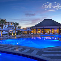 Пять бассейнов в Steigenberger Aqua Magic 5*