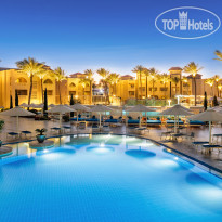 2 открытых бассейна в Pickalbatros Aqua Blu Resort - Hurghada 4*