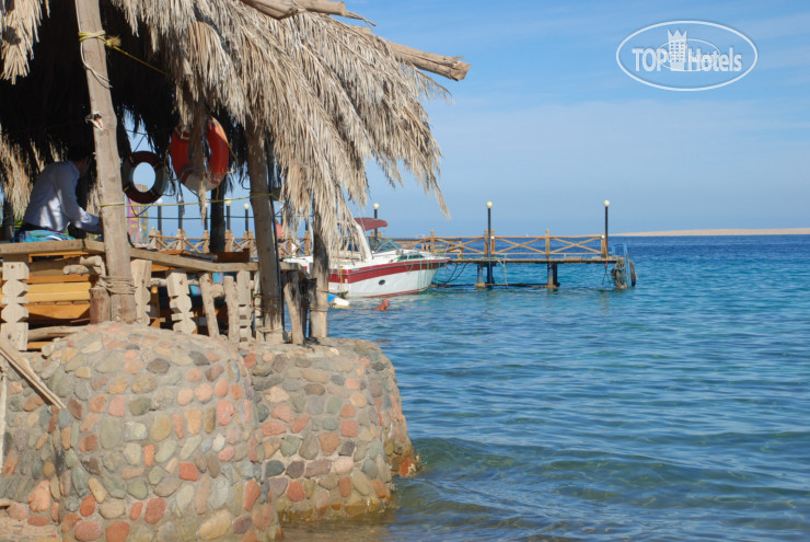 Пляж в Bella Vista Resort 4*