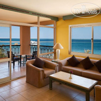 Giftun Azur Resort номер люкс с видом на море