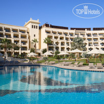 Бассейн с морской водой в Steigenberger ALDAU Beach Hotel 5*