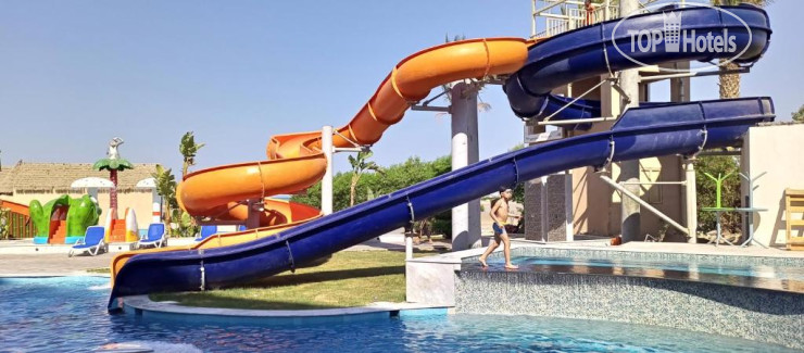 Пляж в Bellagio Beach Resort & SPA 5*