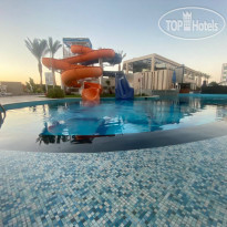 Центральный аквапарк в Bellagio Beach Resort & SPA 5*