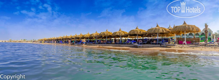 Пляж в Titanic Royal 5*