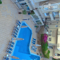 Бассейн  с подогревом в Elysees Dream Beach Hotel 4*