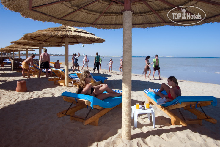 Пляж в Titanic Palace 5*