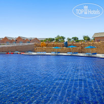 32 открытых бассейнов (2 с подогревом) в Pickalbatros Jungle Aqua Park Resort - Neverland Hurghada 4*