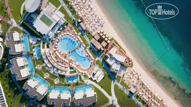 Пляж в Carmel Forest Spa Resort 5*