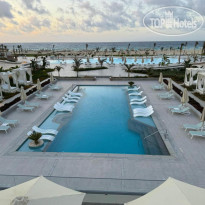 Бассейн на крыше  в Cleopatra Sidi Heneish 5*