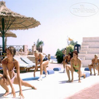 Flamenco Beach & Resort 