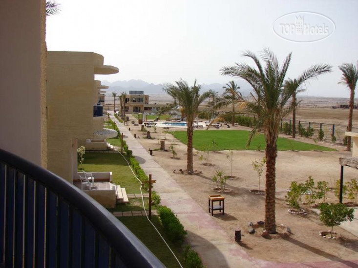 Новые добавленные фото туристов в Yara Beach Club 3*
