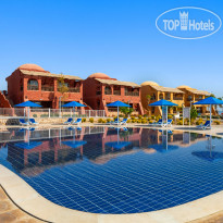 12 бассейнов (2 с подогревом) в Pickalbatros Villaggio Resort - Portofino Marsa Alam 4*