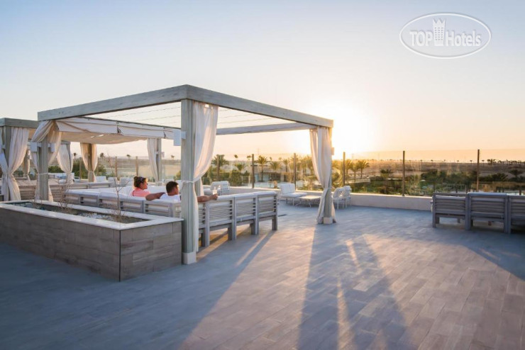 Пляж в Sunrise 2*