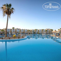 Главный открытый бассейн в JAZ Palmariva Beach  4*