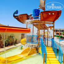 5 открытых бассейнов (3 с подогревом в зимнее время + детский) в Coral Sea Imperial Sensatori 5*