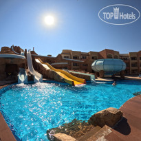 1-	Main Pool at the Water Park в Regency Plaza Aqua Park & Spa 5*