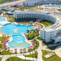 Бассейн Tirana в Rixos Radamis Sharm El Sheikh 5*