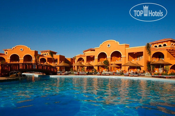 Новые добавленные фото туристов в Charmillion Gardens Aqua Park 5*