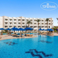 Главный Бассейн в DoubleTree by Hilton Sharm El Sheikh - Sharm Bay 4*