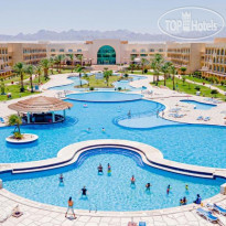 главный бассейн релакс в Movenpick Waterpark Resort & Spa Soma Bay 5*