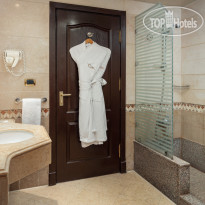 Palm Royale Resort Soma Bay Bathroom with Walk In Shower