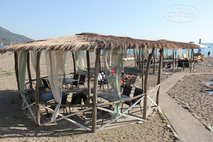 Пляж в Колхида Гагра 2*